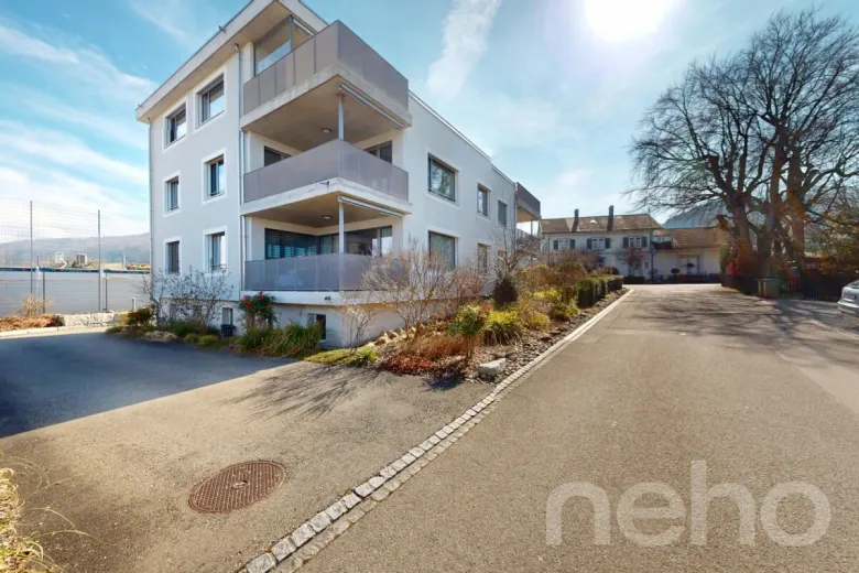 Appartement à vendre à Mammern - Frisch renovierte 4.5 ZI-WHG mit Seesicht und ansprechendem Grundriss - Smart Propylaia (3)