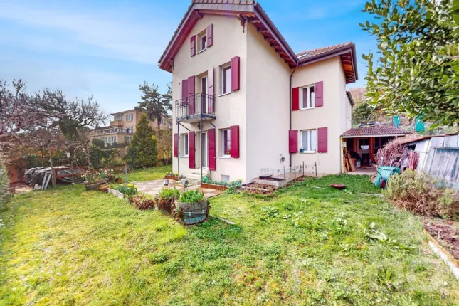 Maison à vendre à Neuchâtel (3)