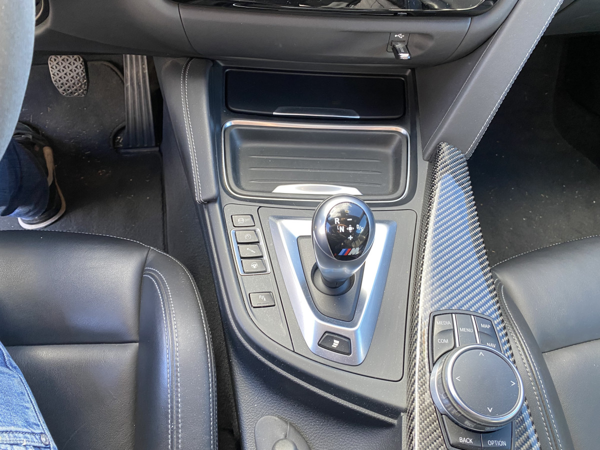 BMW M4 Compétition DKG Coupé zu verkaufen - Smart Propylaia (14)