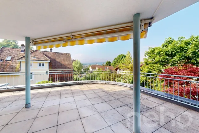 Appartement à vendre à Bruderholz