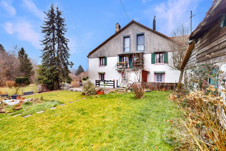 Casa in vendita a Les Cullayes - Smart Propylaia
