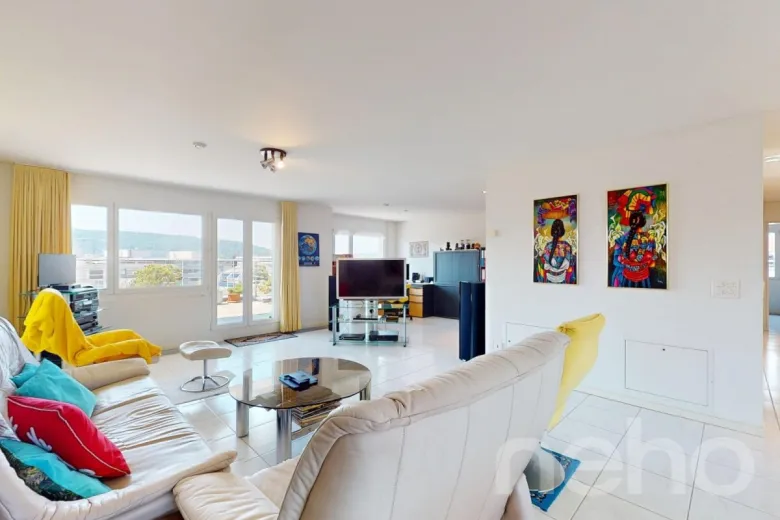 Appartamento in vendita a Wallisellen - Mansarda in vendita a Wallisellen, 3.5 locali, 136 m2 - Smart Propylaia (3)
