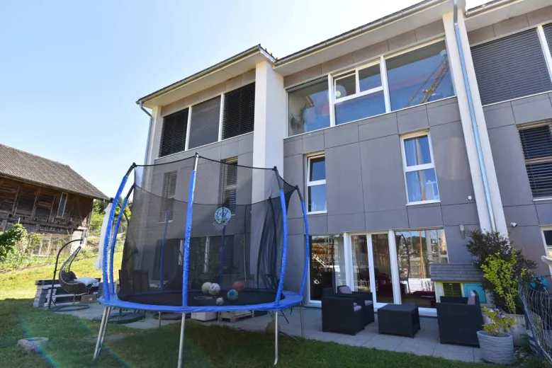 In vendita Casa annessa Villarepos Svizzera - collaborazione con il portale immobiliare Smart-Propylaia