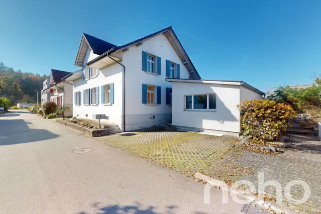 House for sale in Suhr