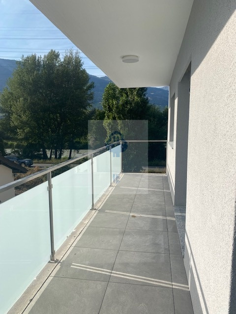 In vendita   Svizzera - 
cChic-immoHub Il vostro portale immobiliare