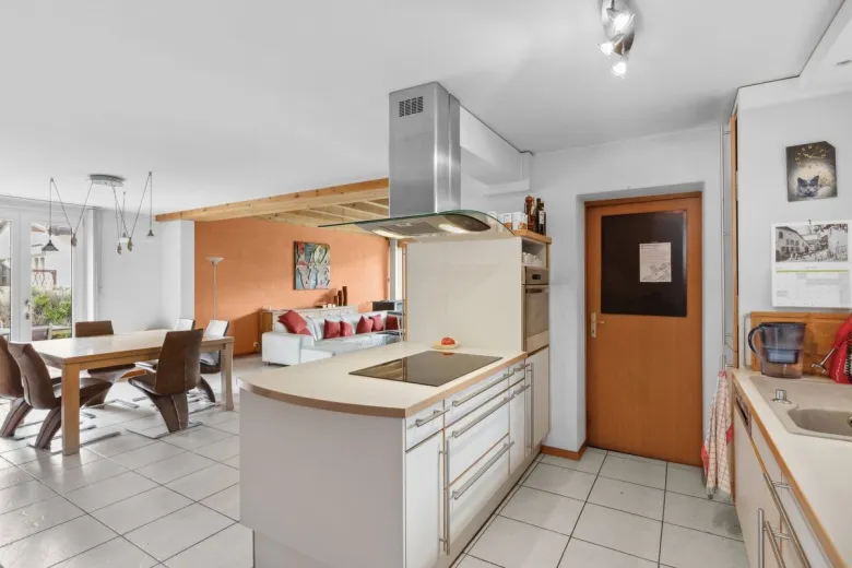 House for sale in Bevaix - Single house for sale in Bevaix, 7.5 rooms, 200 m2 - Smart Propylaia (6)