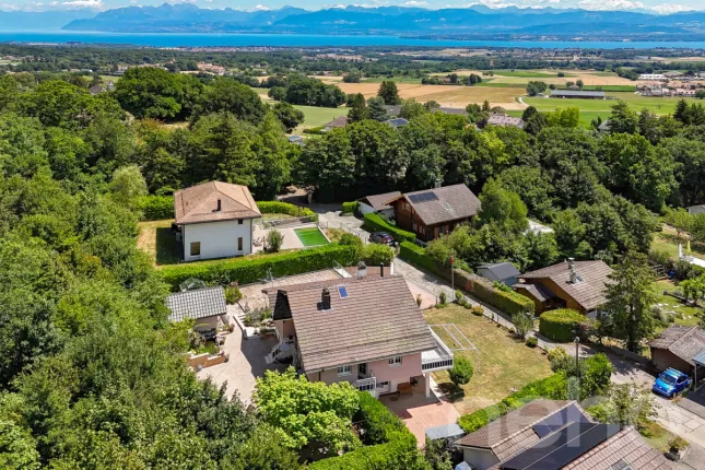 Maison à vendre à Givrins (3)