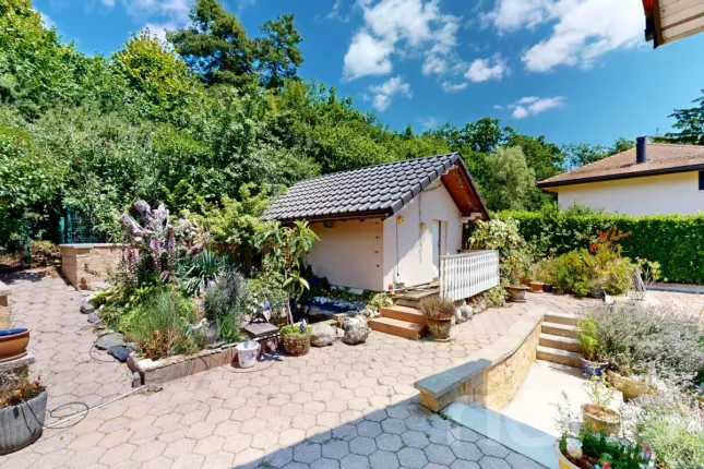 Maison à vendre à Givrins (4)
