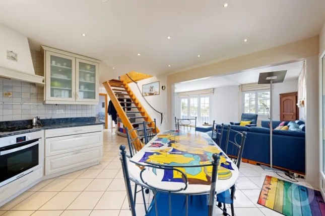 Maison à vendre à Givrins (10)