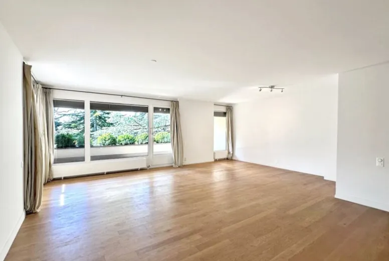 Maison à vendre à Conches - Maison contigüe à vendre à Conches, 6 pièces - Smart Propylaia (6)
