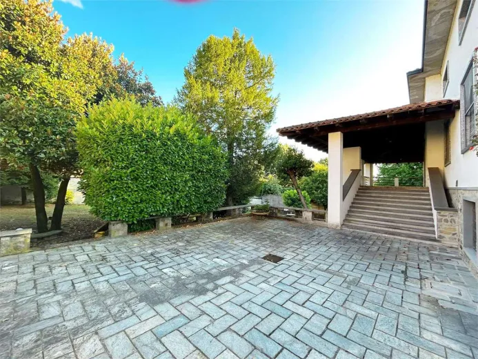 Haus zu verkaufen in Turbigo - Villa zu verkaufen in Turbigo, 11 Zimmer, 850 m2 - Smart Propylaia (3)