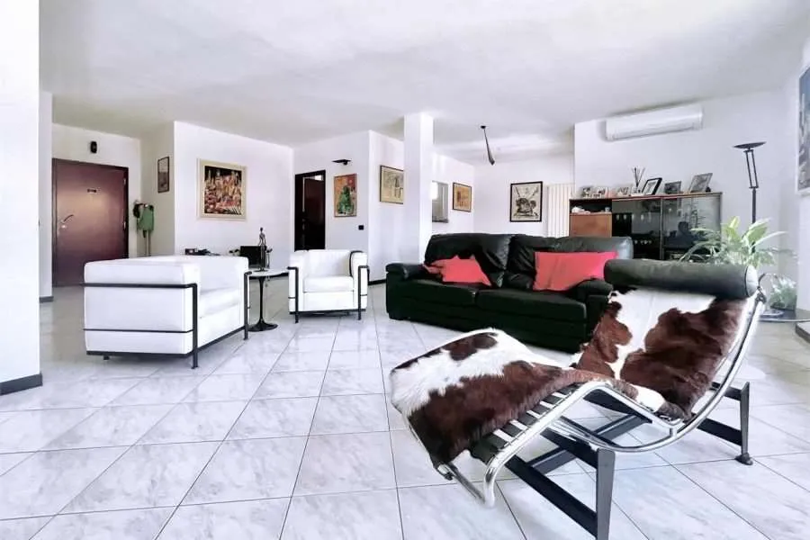 A vendre   Suisse - cChic-immoHub votre portail immobilier