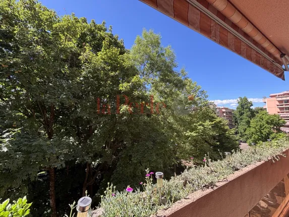 Appartement à vendre à Genève (2)