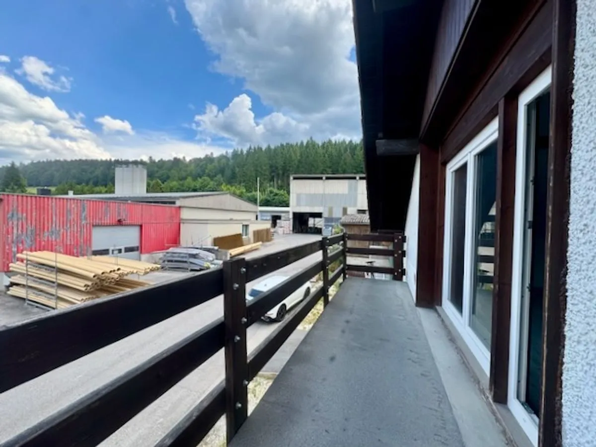 La Chaux-de-Fonds à vendre Atelier Suisse - cChic-immoHub votre portail immobilier