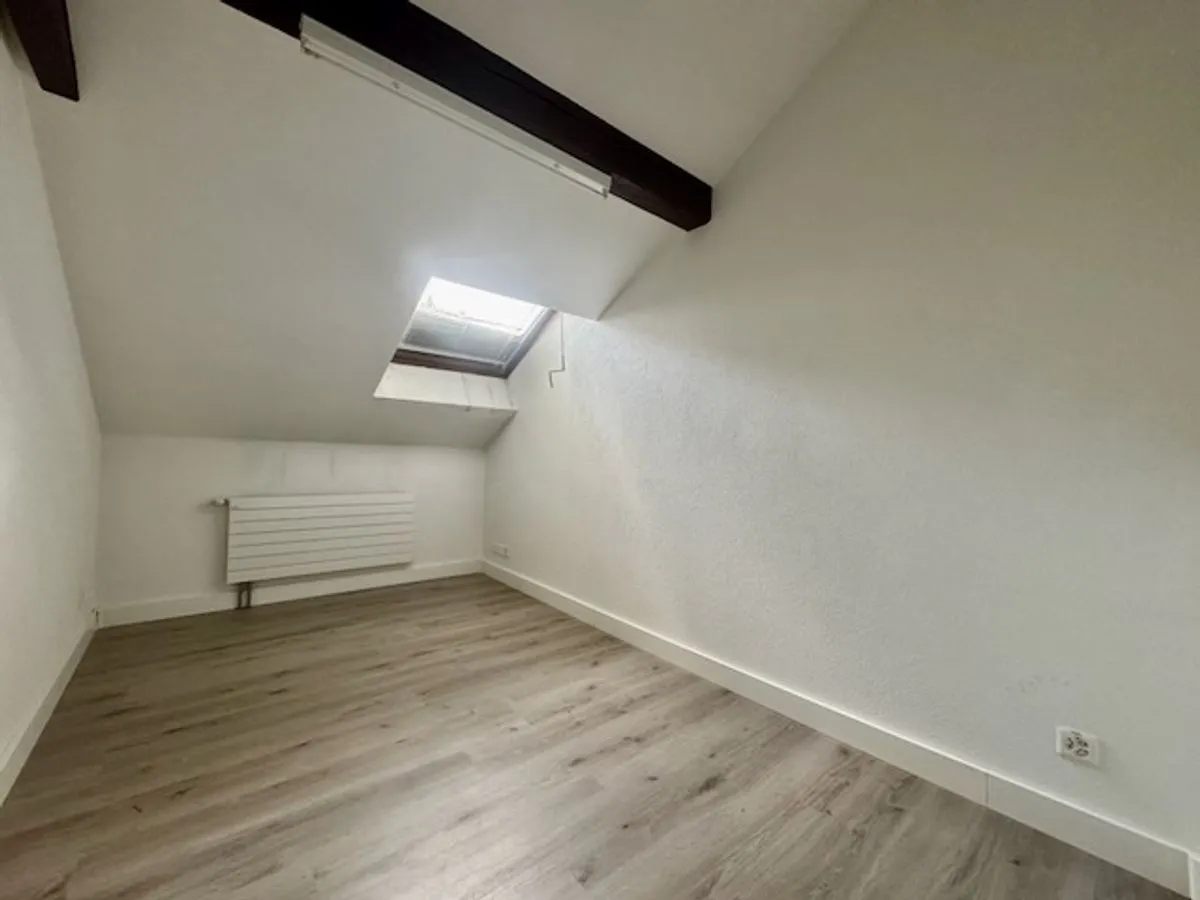 La Chaux-de-Fonds à vendre Atelier Suisse - cChic-immoHub votre portail immobilier