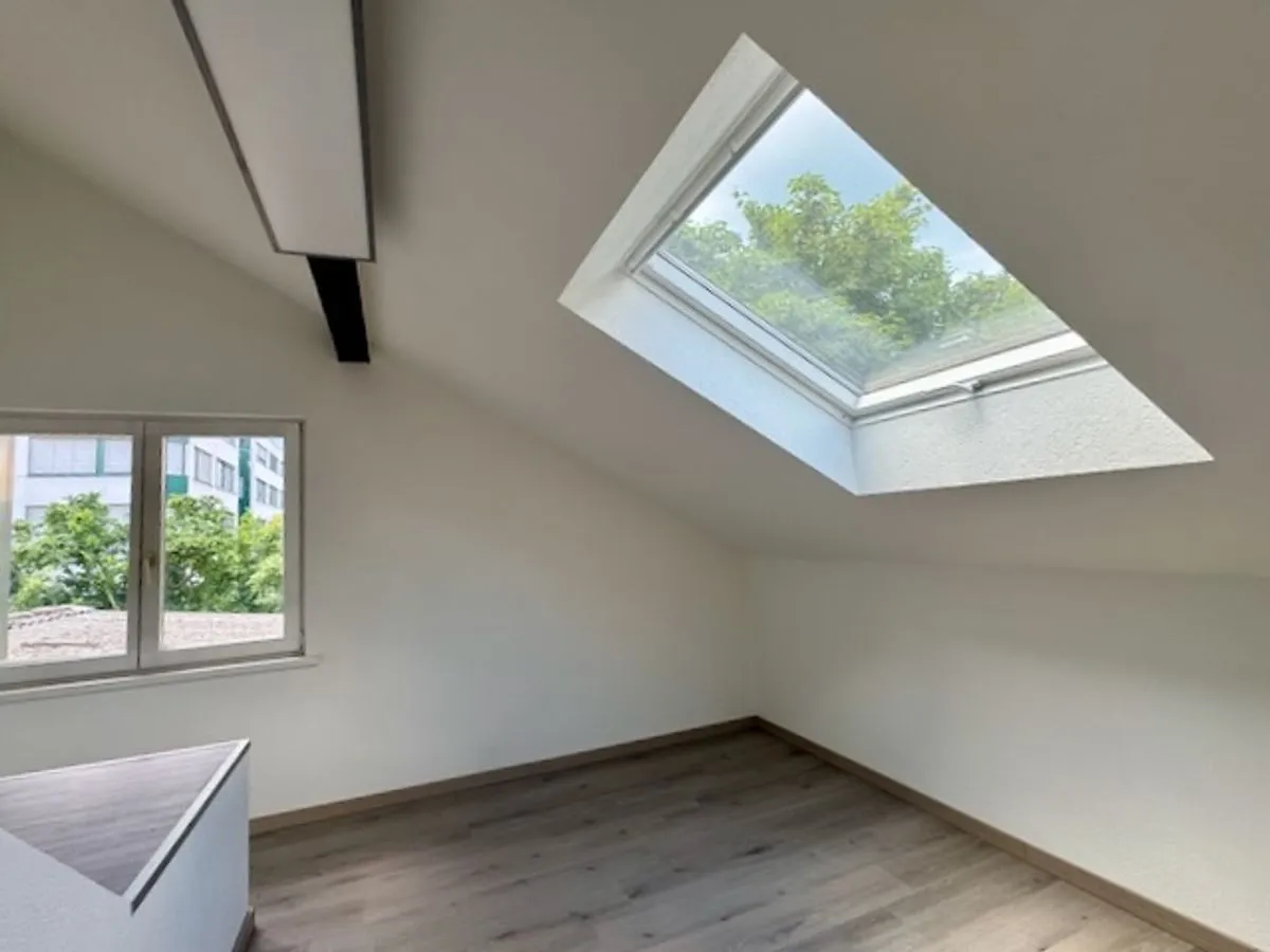 La Chaux-de-Fonds à vendre Atelier Suisse - cChic-immoHub votre portail immobilier