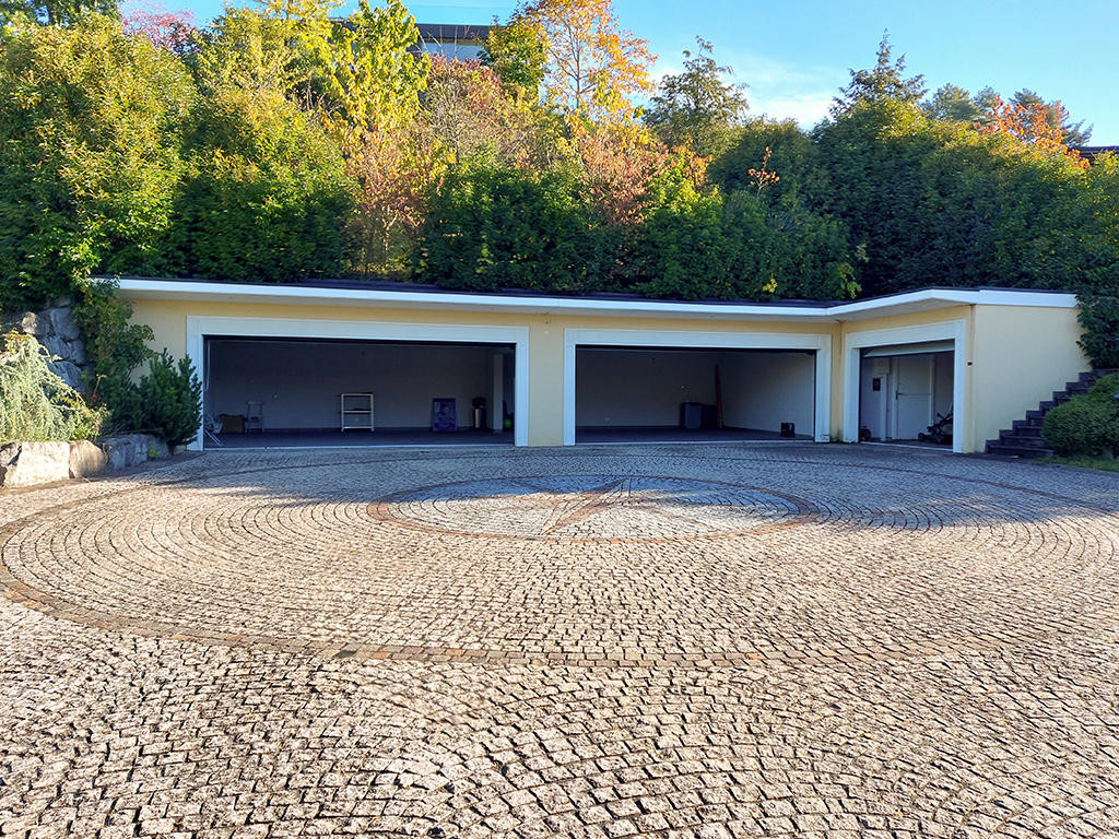 In vendita   Svizzera - 
cChic-immoHub Il vostro portale immobiliare