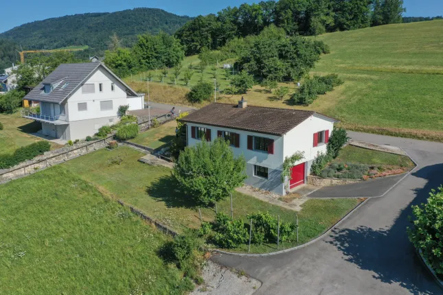 Casa in vendita a Auenstein (4)