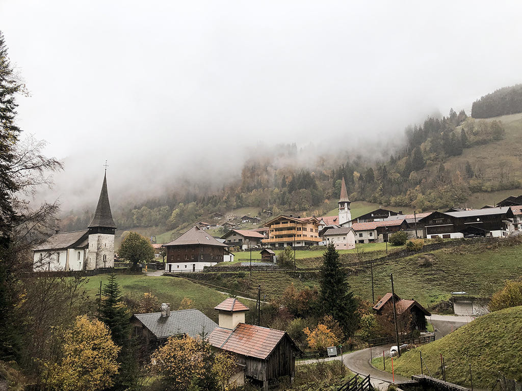 In vendita   Svizzera - 
cChic-immoHub Il vostro portale immobiliare