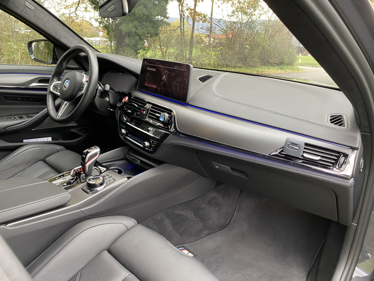 BMW M5 Compétition zu verkaufen - Smart Propylaia (11)