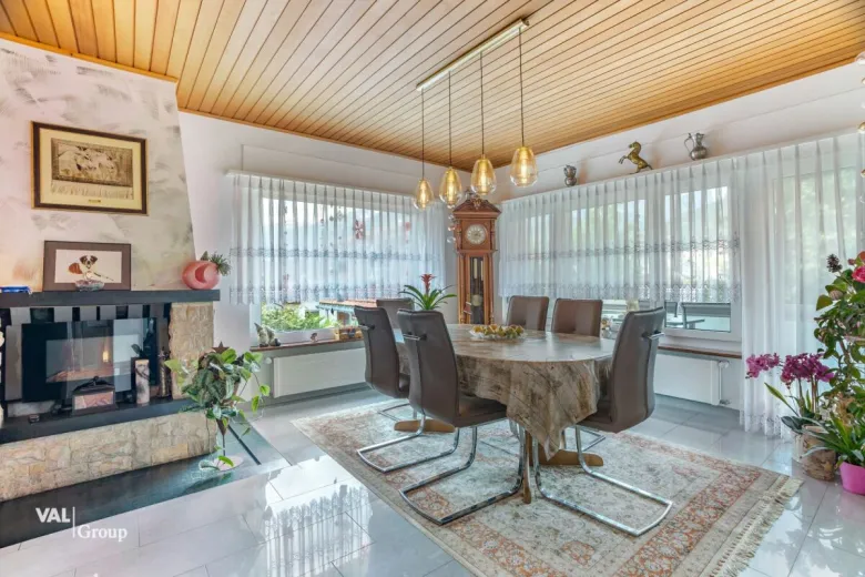 Maison à vendre à Susten - Maison individuelle à vendre à Susten, 4.5 pièces - Smart Propylaia (6)