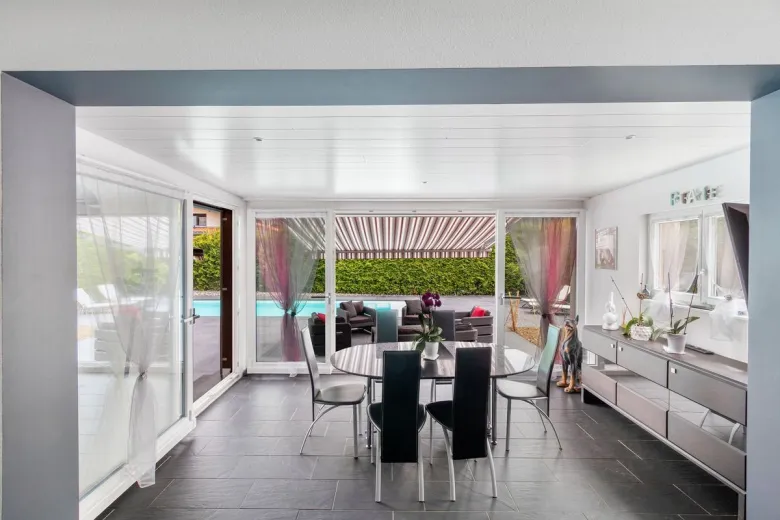 Maison à vendre à Montagne-de-Courtelary - Propriété de rêve avec piscine - Smart Propylaia (3)