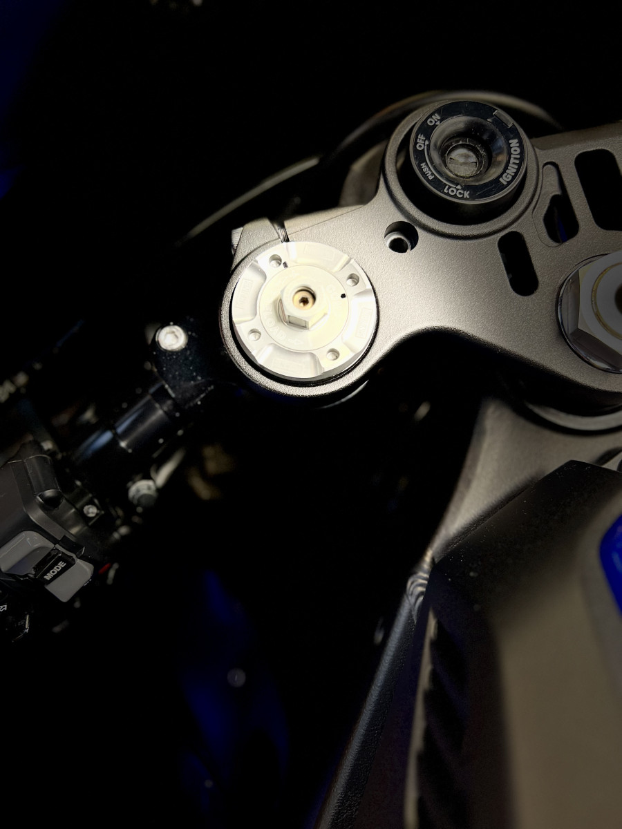 Yamaha YZF-R1 zu verkaufen - Smart Propylaia (7)