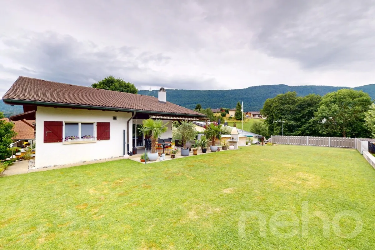 Champoz In vendita Casa unifamiliare Svizzera - 
cChic-immoHub Il vostro portale immobiliare