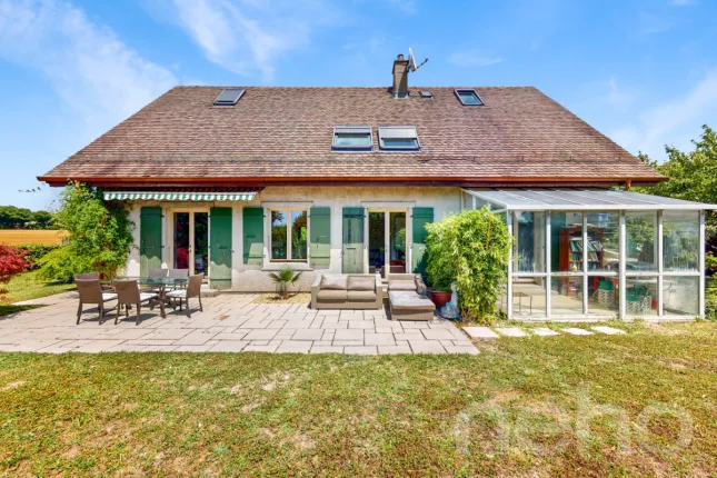 House for sale in Lully VD (2)