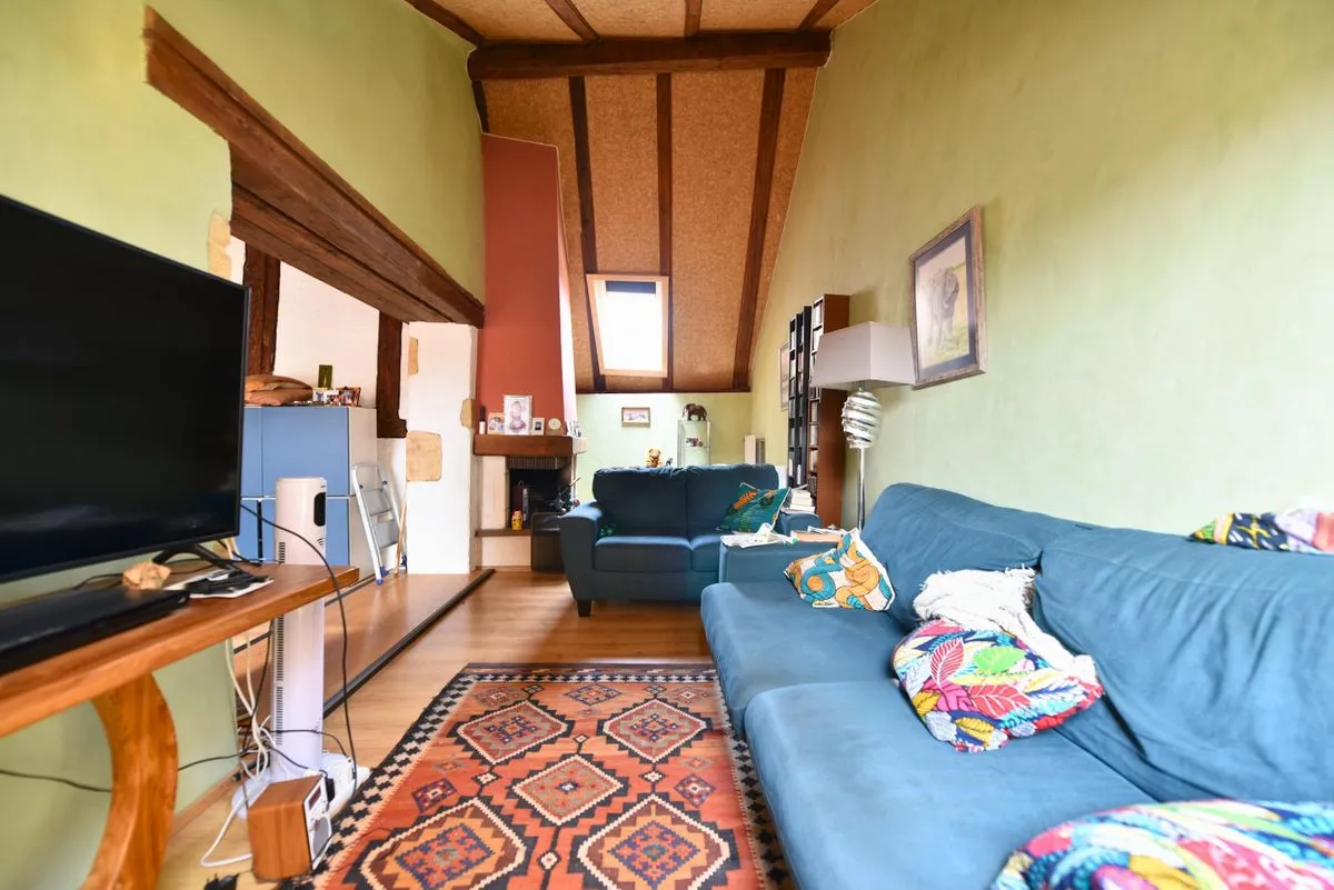 Cressier NE zu verkaufen Angebautes Haus Schweiz - cChic-immoHub Ihr Immobilienportal