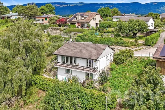 House for sale in Valeyres-sous-Montagny