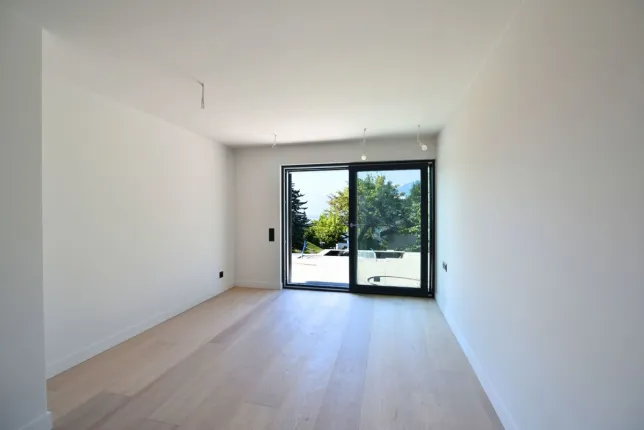 Casa in vendita a St-Légier-La Chiésaz (4)