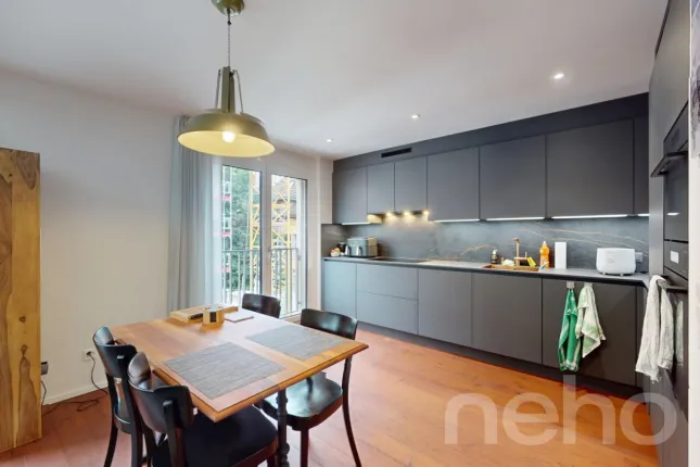Wohnung zu verkaufen in Zürich (2)
