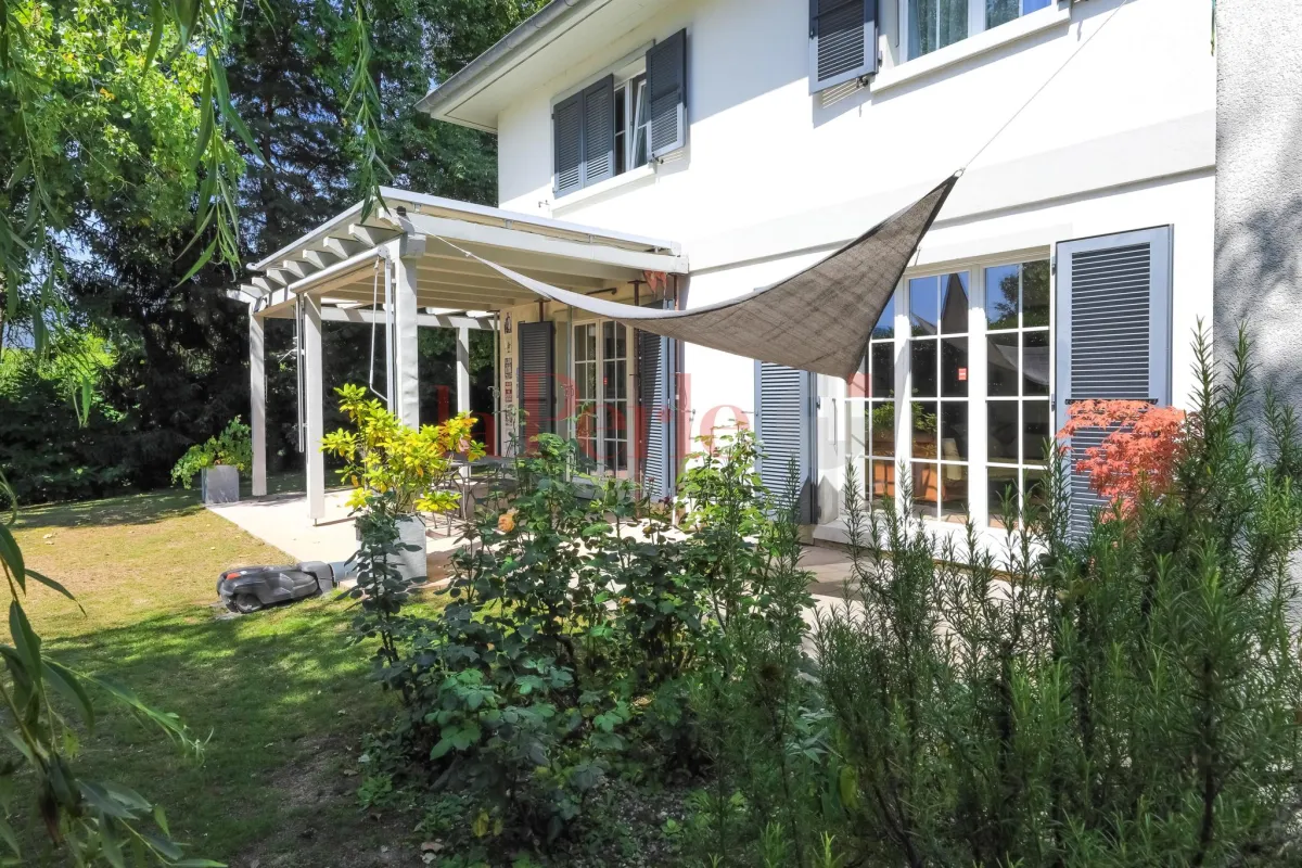 Duillier à vendre Maison contigüe Suisse - cChic-immoHub votre portail immobilier