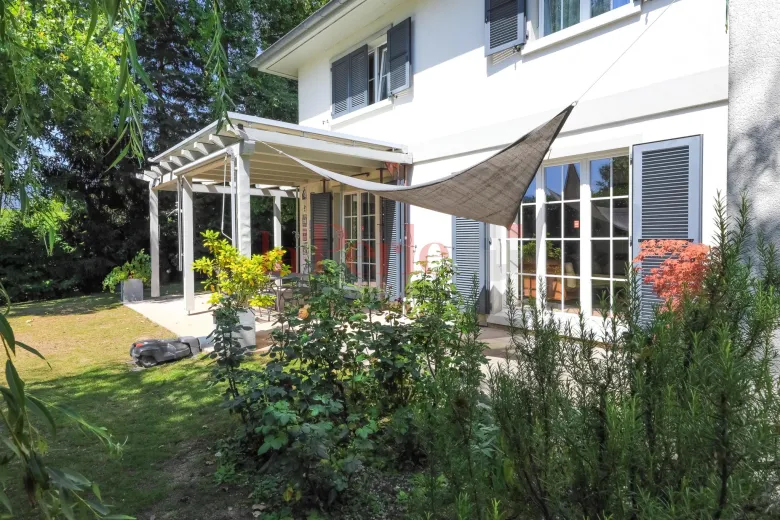 A vendre Maison contigüe Duillier Suisse - cChic-immoHub votre portail immobilier
