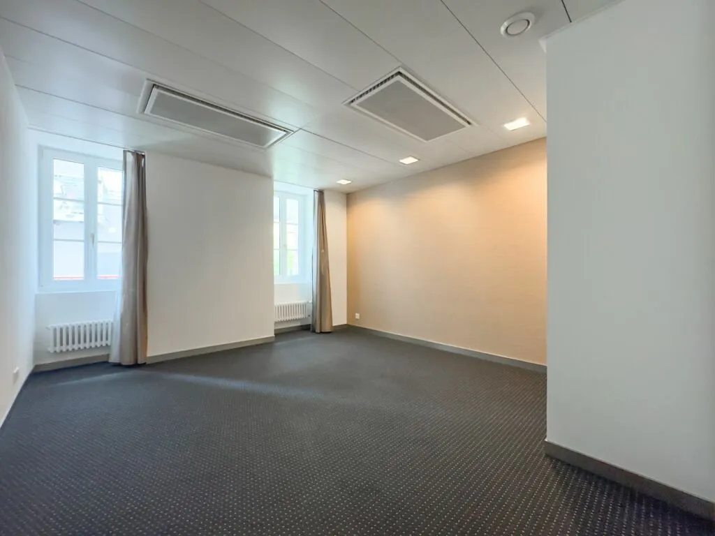 Monthey in affito Commercio/industria Svizzera - 
cChic-immoHub Il vostro portale immobiliare
