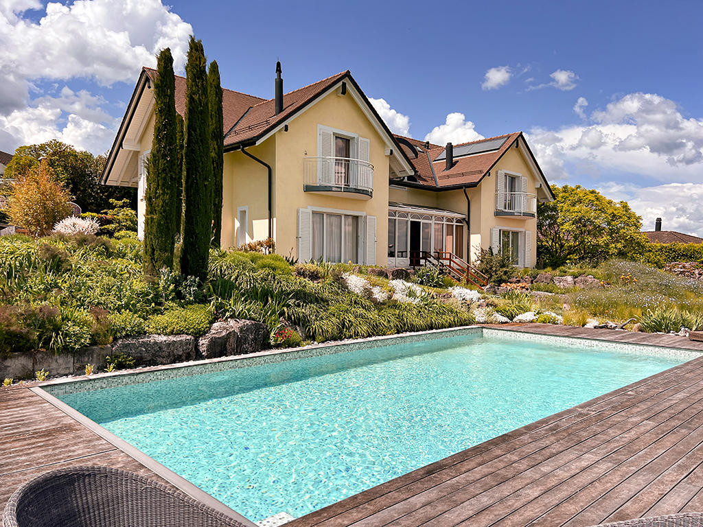 A vendre   Suisse - partenariat avec Smart-Propylaia Portail Immobilier