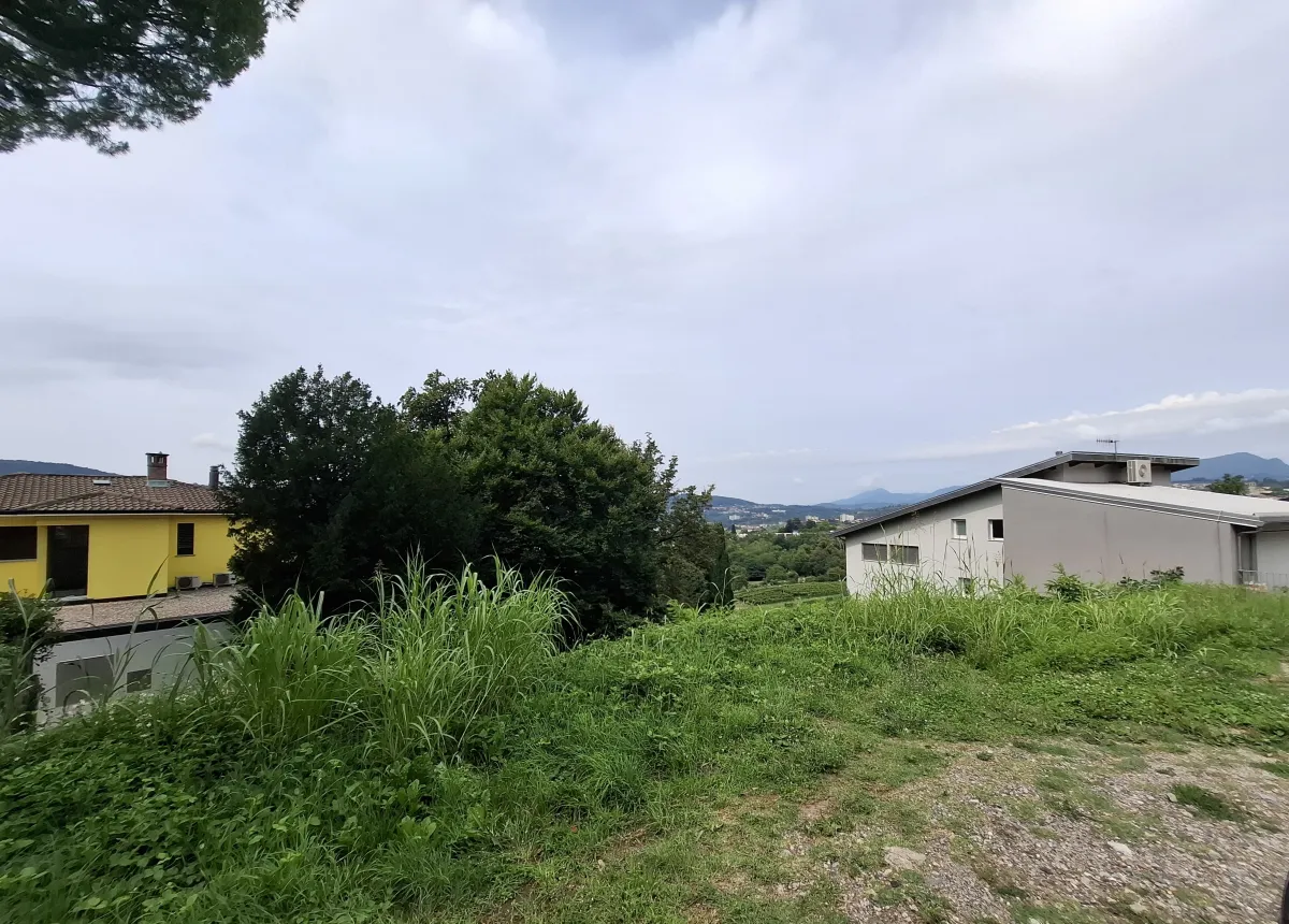 Vacallo for sale Building plot Switzerland - cChic-immoHub your real estate portal