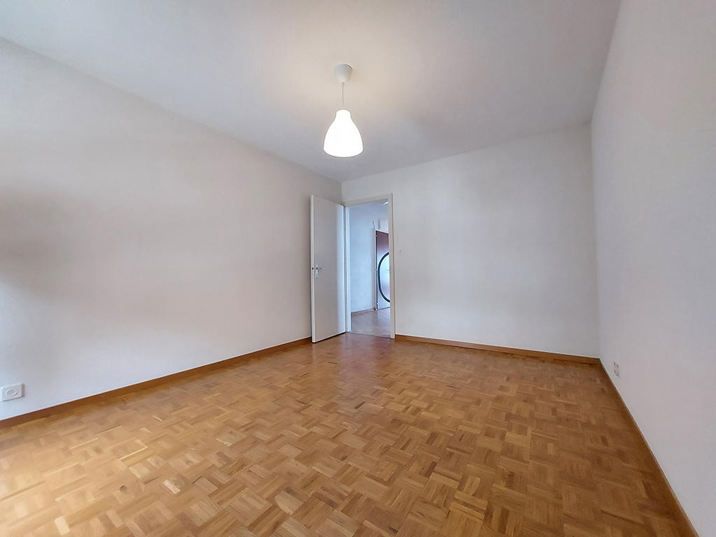 Zu verkaufen   Schweiz - Partnerschaft mit Smart-Propylaia Ihr Immobilienportal
