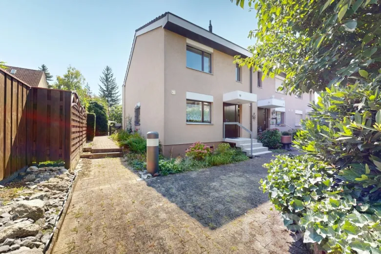 For sale Single house Reinach BL Switzerland - cChic-immoHub your real estate portal