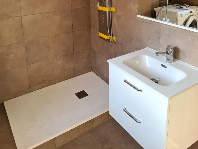 Mehrfamilienhaus zu verkaufen in Gordola - Smart Propylaia (7)