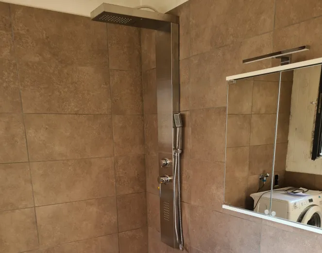 Mehrfamilienhaus zu verkaufen in Gordola - Smart Propylaia (8)