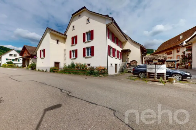 Haus zu verkaufen in Maisprach (2)