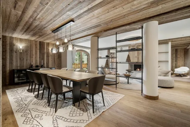 Maison à vendre à Val-d'Isère (27)