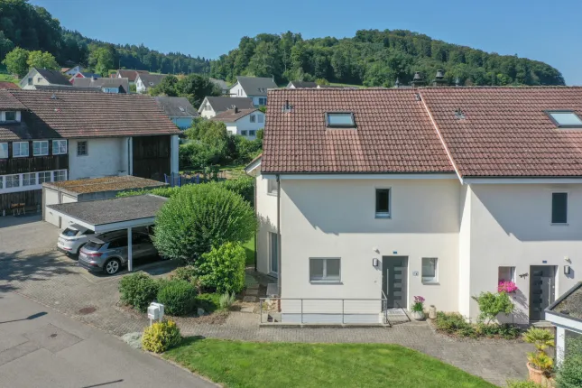 Casa in vendita a Mägenwil (2)