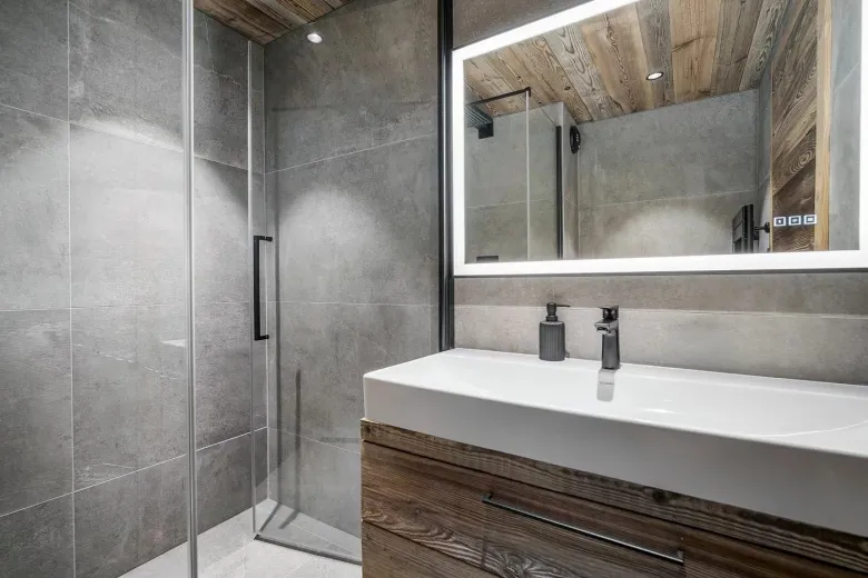 Wohnung zu verkaufen in Tignes - Wohnung zu verkaufen in Tignes, 4 Zimmer, 93 m2 - Smart Propylaia (9)