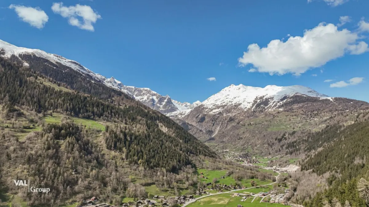 Fiesch à vendre Terrain à bâtir Suisse - cChic-immoHub votre portail immobilier