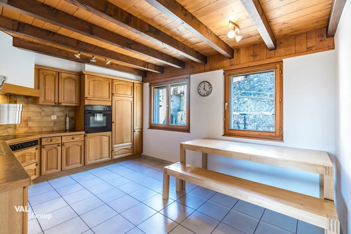 Niedergesteln In vendita Casa bifamiliare Svizzera - 
cChic-immoHub Il vostro portale immobiliare