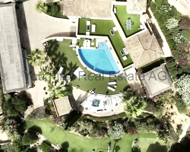 Haus zu verkaufen in Vallgornera - Elegante Villa mit schönem Meerblick - Smart Propylaia (3)