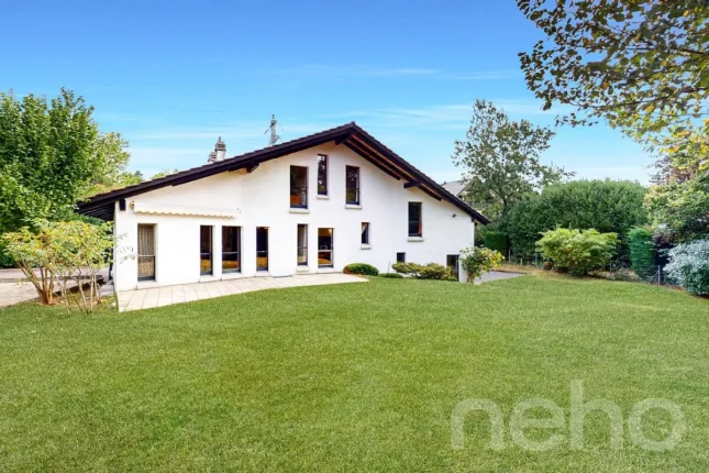 House for sale in Le Mont-sur-Lausanne